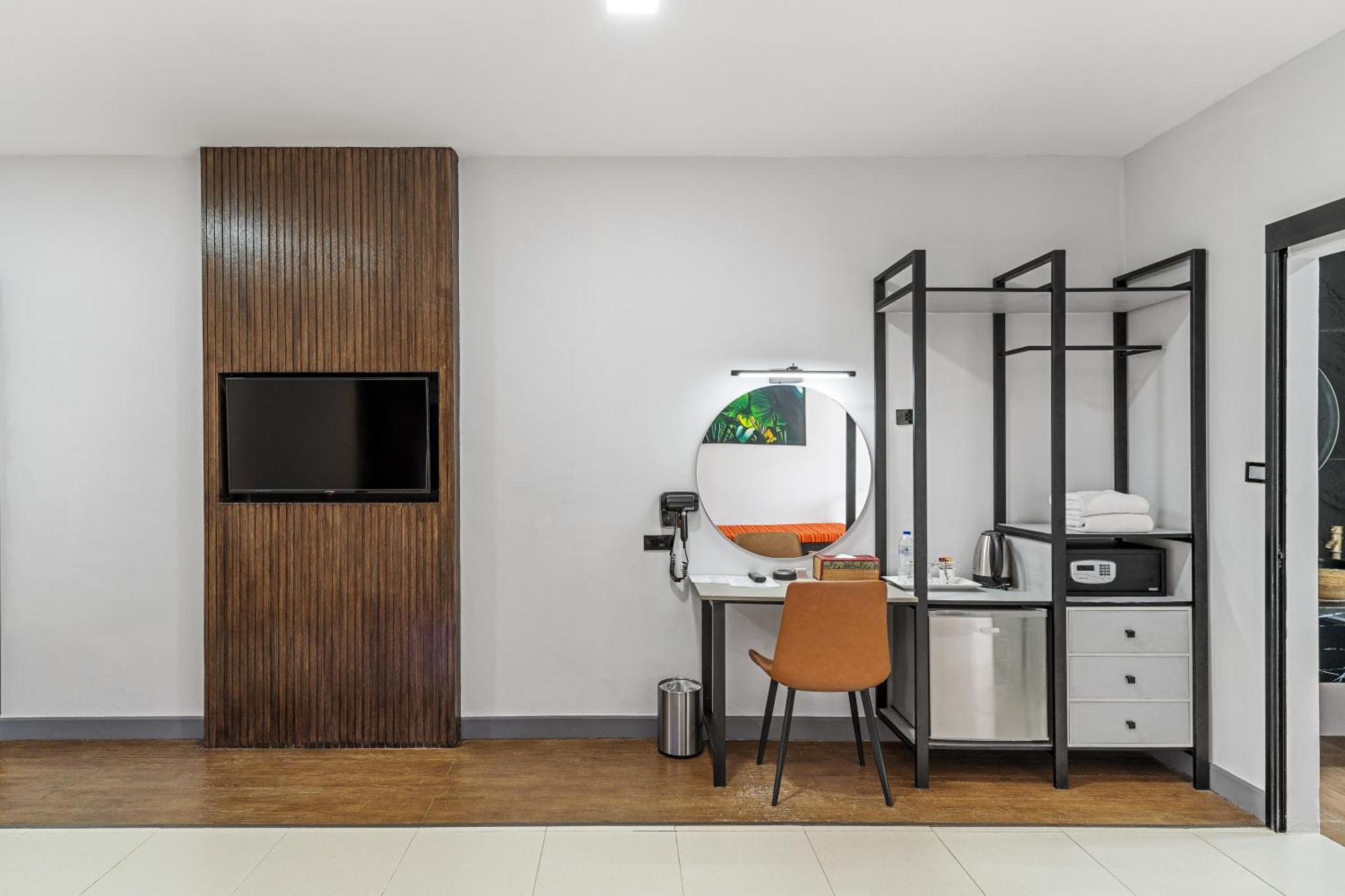 Tuana Hotels The Phulin Resort Karon Buitenkant foto